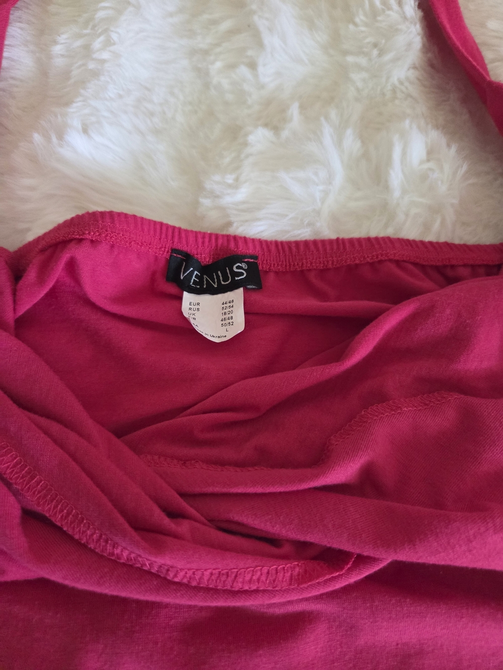 VENUS Magenta Sleeveless Surplice Camisole - Picture 4 of 7
